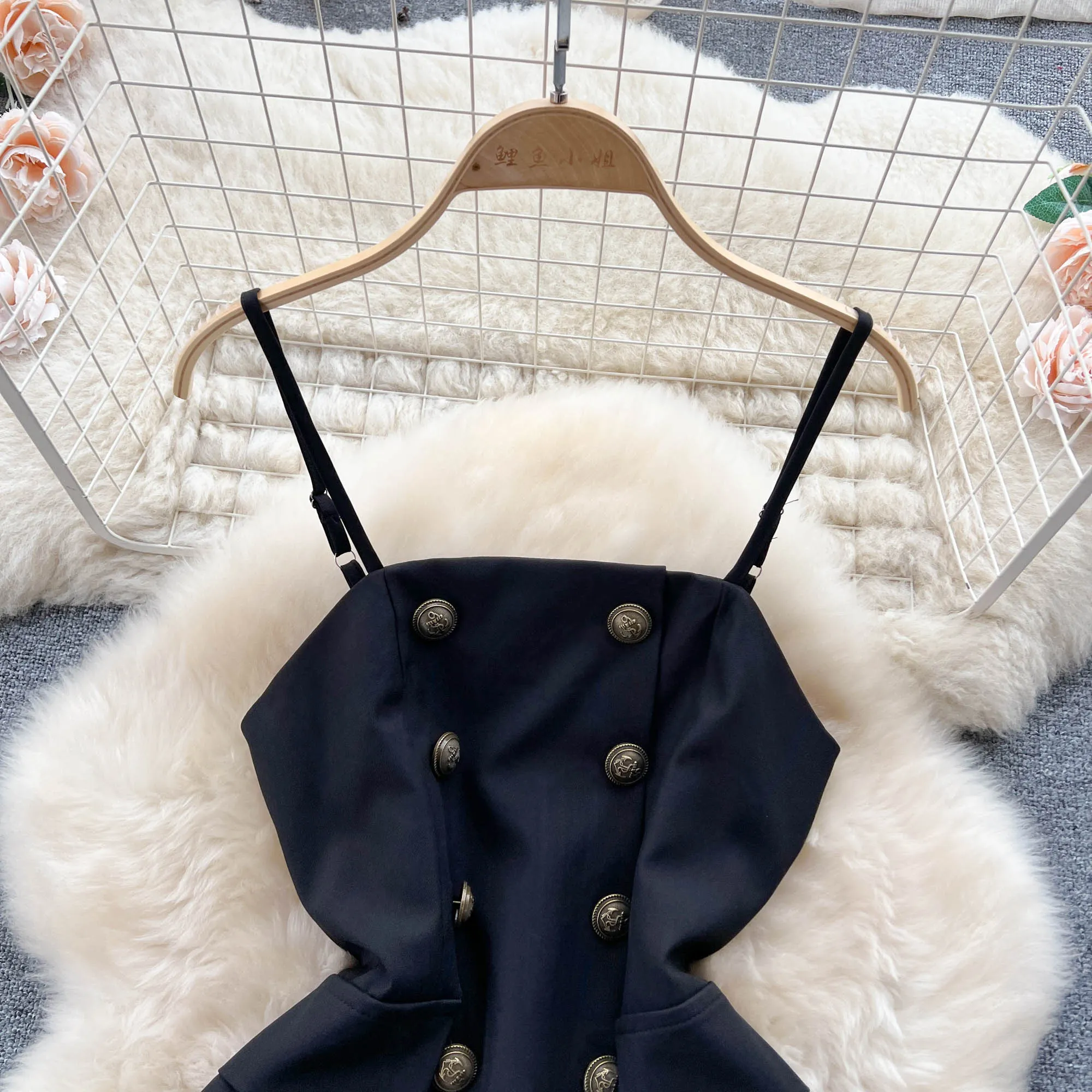 Bubble-sleeve Blouse&Halter Pleated Dress