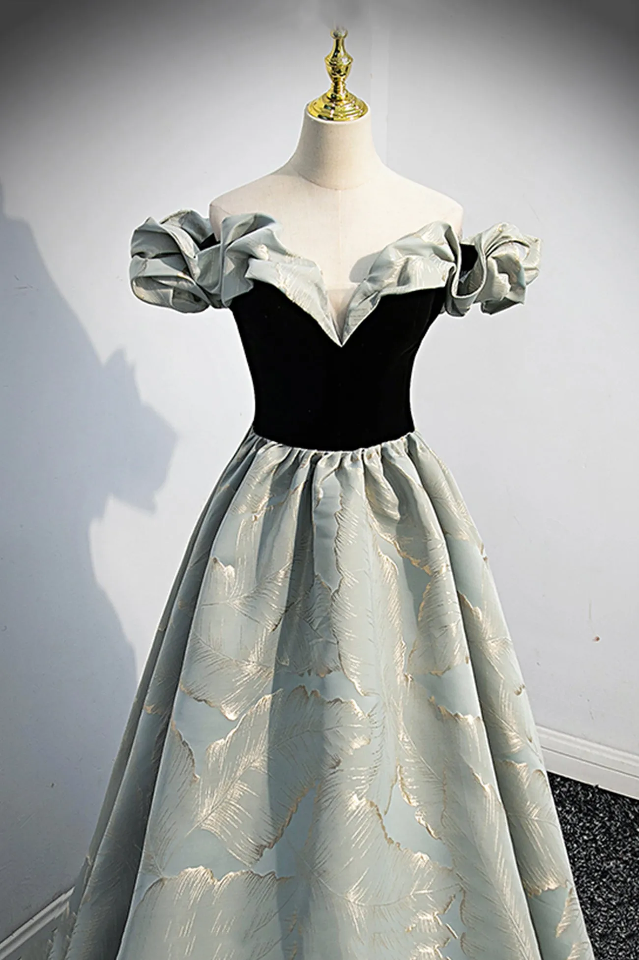 Stylish Satin Floor Length Prom Dress