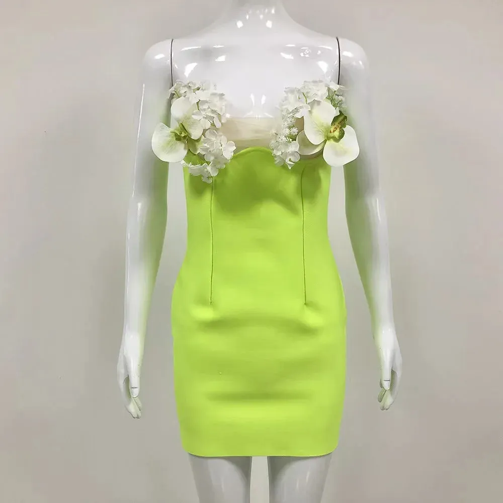 Trend4us Women's Floral Applique Sweetheart Mini Dress